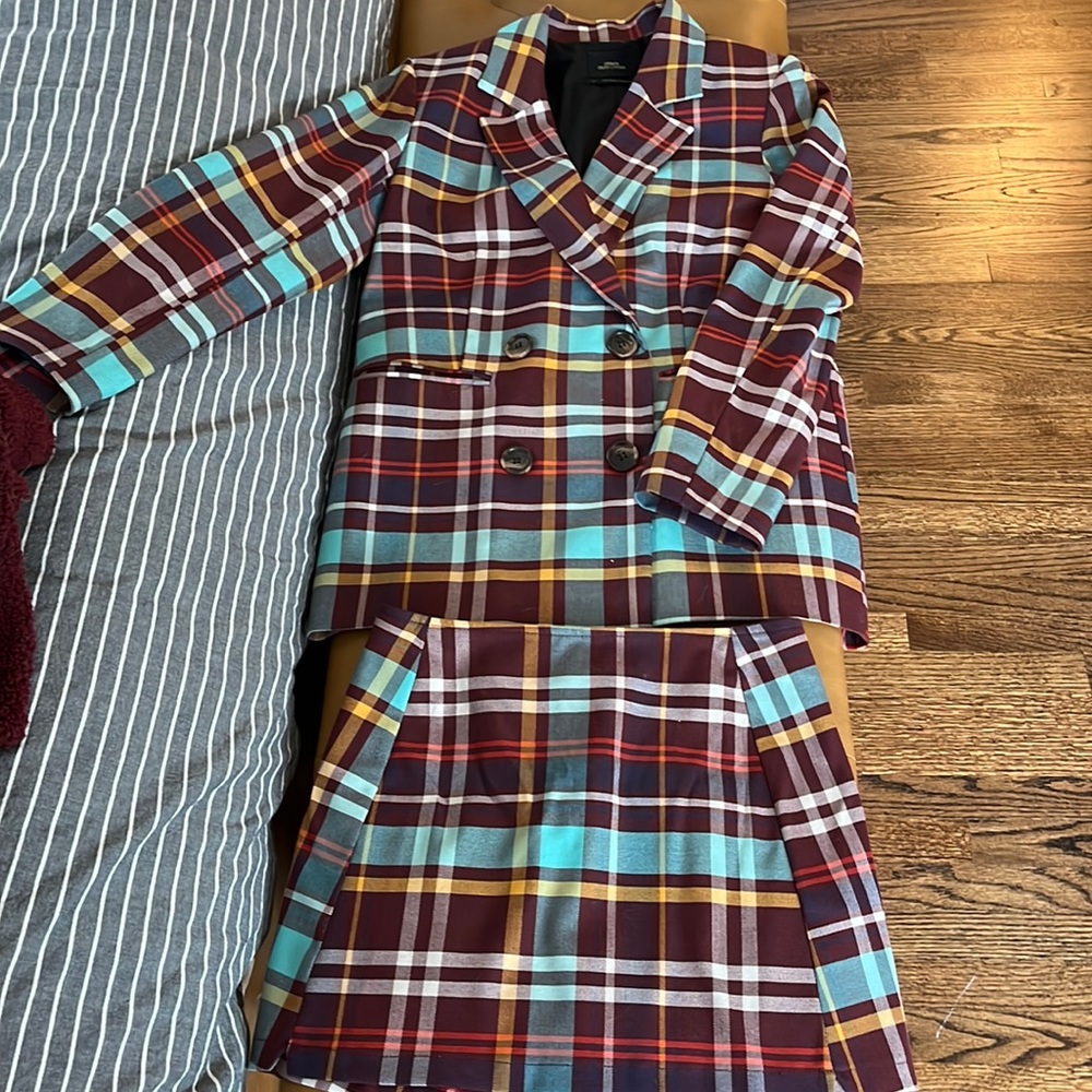 Urban Outfitters Clueless Style Double-Breasted Blazer & Mini Skirt Set!